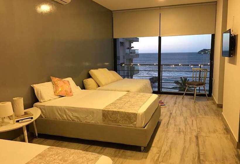 חדר דלוקס נוף לים, Arte