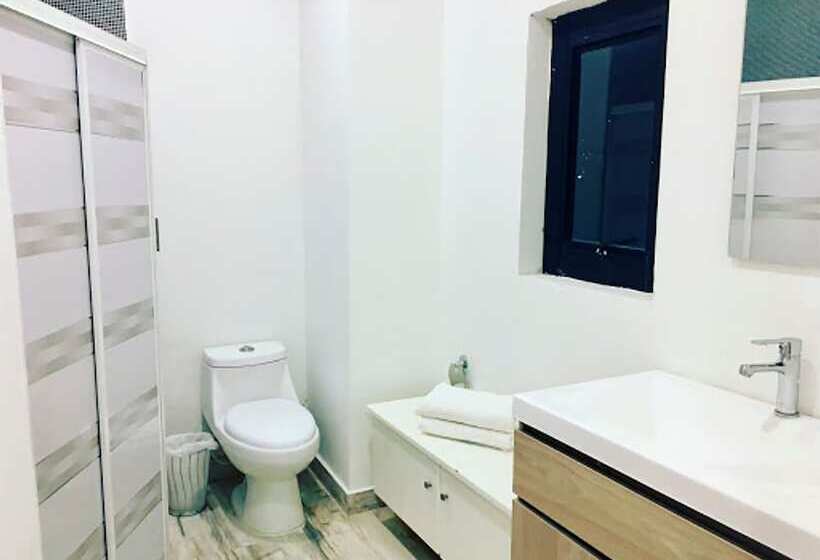 חדר דלוקס נוף לים, Arte