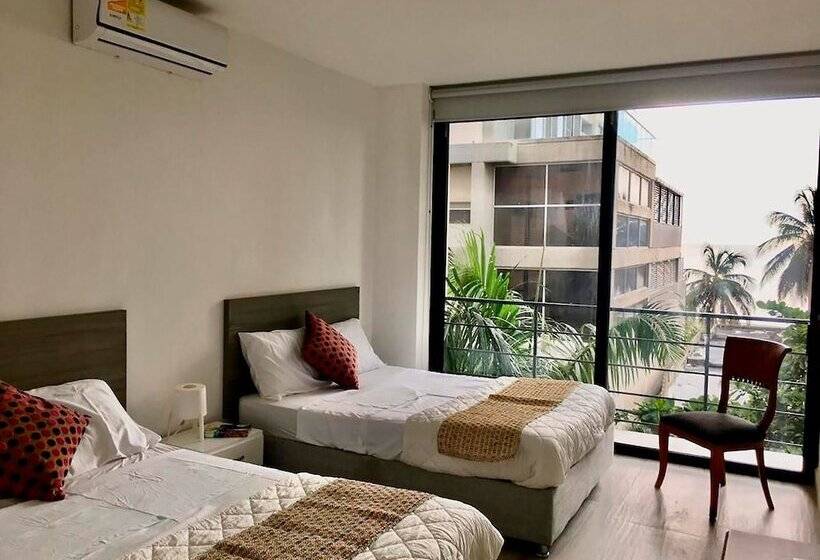 חדר דלוקס נוף לים, Arte