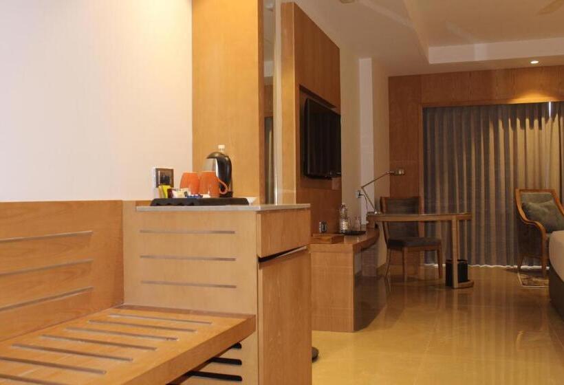 景色の見えるデラックスルーム, Lemon Tree Premier, Dwarka