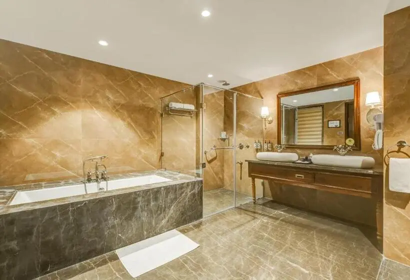 Suita Executiva Vista Mar, Lemon Tree Premier, Dwarka