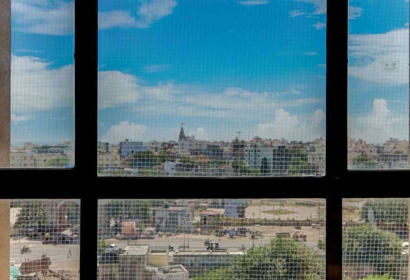 اتاق لوکس با چشم‌انداز شهر, Lemon Tree Premier, Dwarka