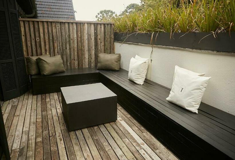 패밀리 스위트, Ort