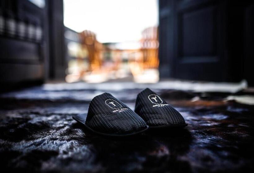 패밀리 스위트, Ort