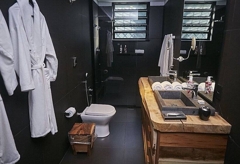 프리미엄 스위트, Ort