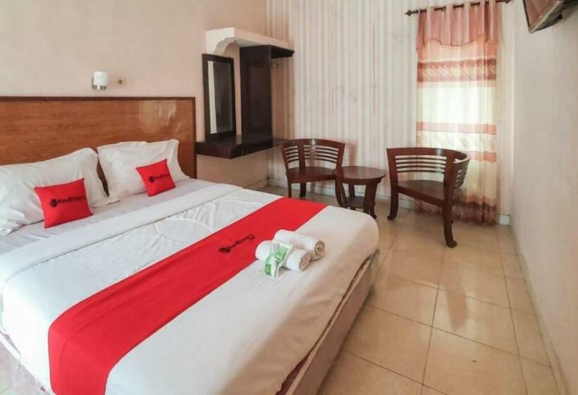 Deluxe Rum, Reddoorz At Pujon Malang