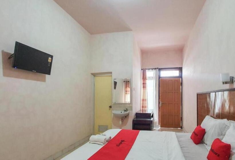 Standardrum, Reddoorz At Pujon Malang