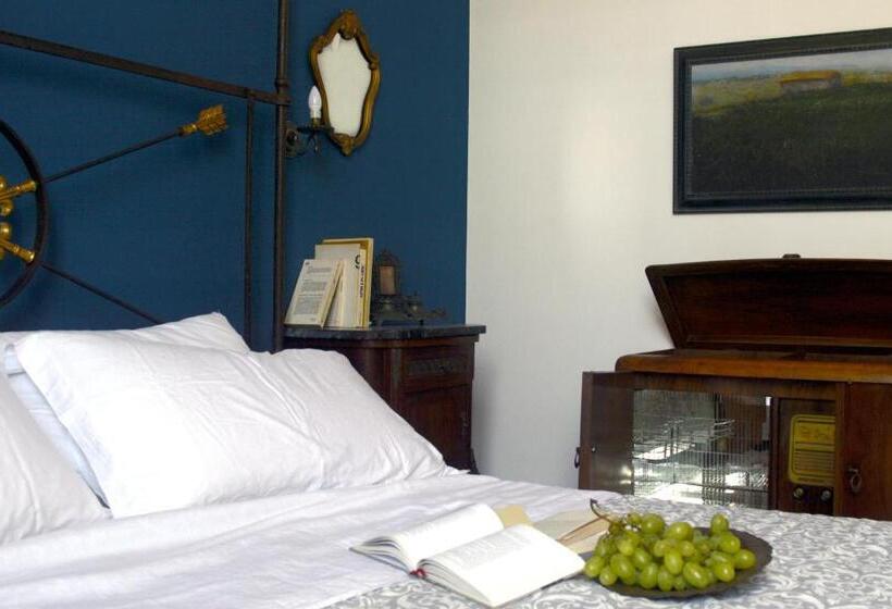 اتاق لوکس, 900