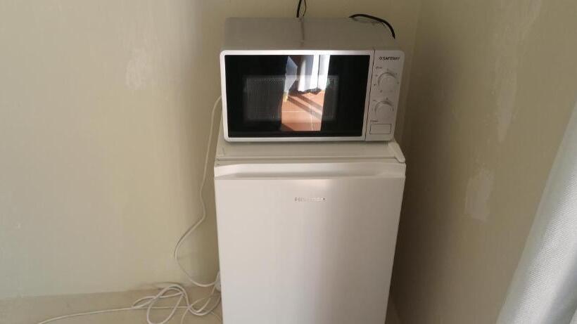 Студия Стандарт, Nqabanqaba