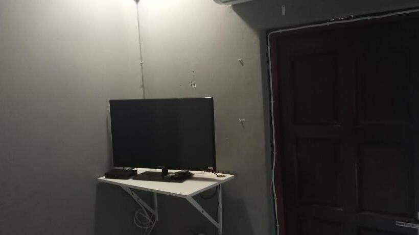 غرفة أساسية, Nqabanqaba