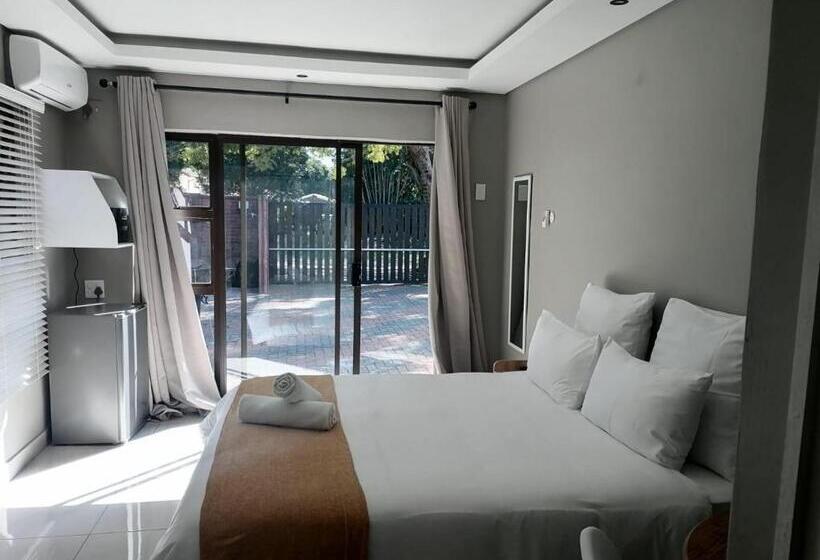 غرفة إقتصادية, Nqabanqaba