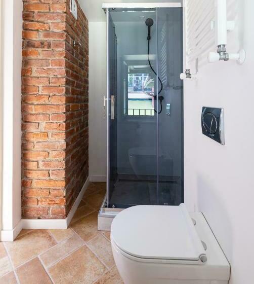 اتاق عادی, Oysters & Bubbles Gastro Hotel. Rynok Square