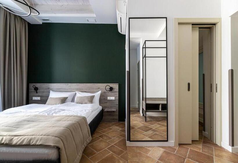 اتاق استاندارد, Oysters & Bubbles Gastro Hotel. Rynok Square