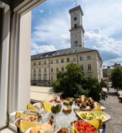 اتاق استاندارد با چشمانداز شهر, Oysters & Bubbles Gastro Hotel. Rynok Square