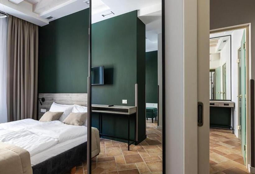 اتاق استاندارد, Oysters & Bubbles Gastro Hotel. Rynok Square