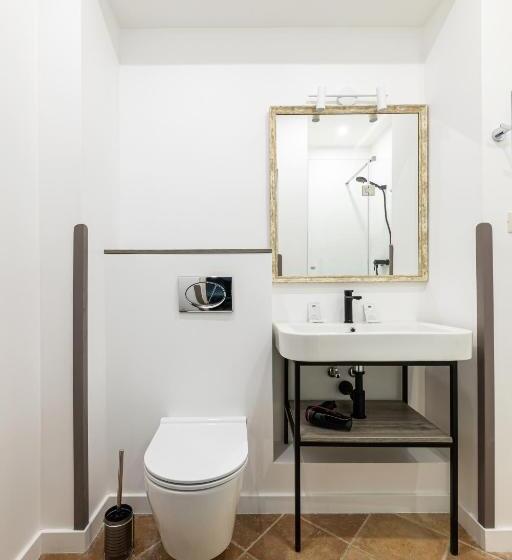 اتاق استاندارد, Oysters & Bubbles Gastro Hotel. Rynok Square