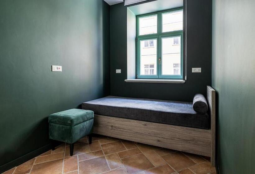 اتاق استاندارد, Oysters & Bubbles Gastro Hotel. Rynok Square