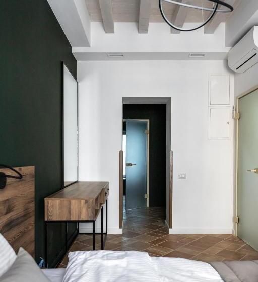 اتاق استاندارد, Oysters & Bubbles Gastro Hotel. Rynok Square