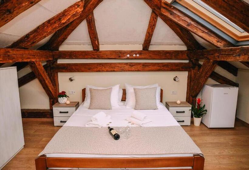 اتاق استاندارد, Step To Kotor Bay Guesthouse