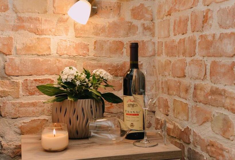 Triple Room Sea View, Step To Kotor Bay Guesthouse