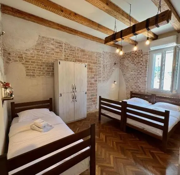 Triple Room Sea View, Step To Kotor Bay Guesthouse