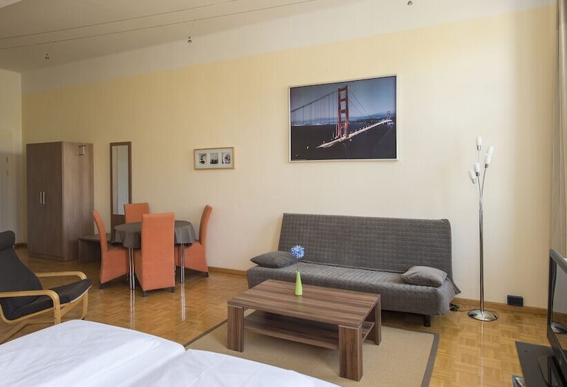 スタンダード４人部屋, Apartment Hotel Konstanz