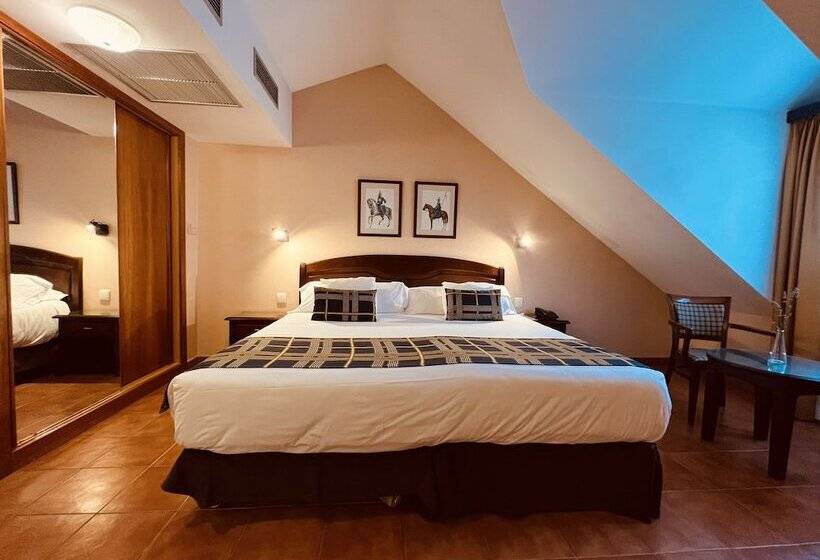 Quarto Superior, Hospedium Hotel Los Lanceros