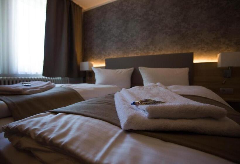 اتاق استاندارد, Alter Markt