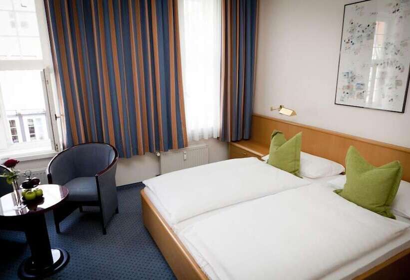 غرفة قياسية, Borchers