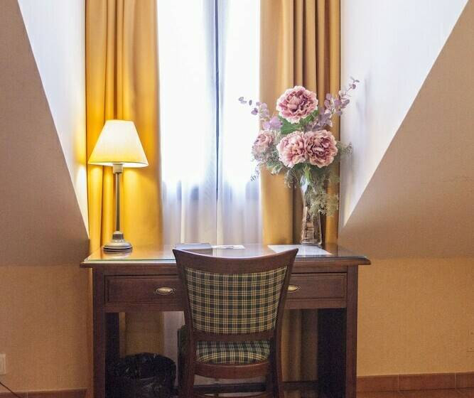 Quarto Estandar, Hospedium Hotel Los Lanceros