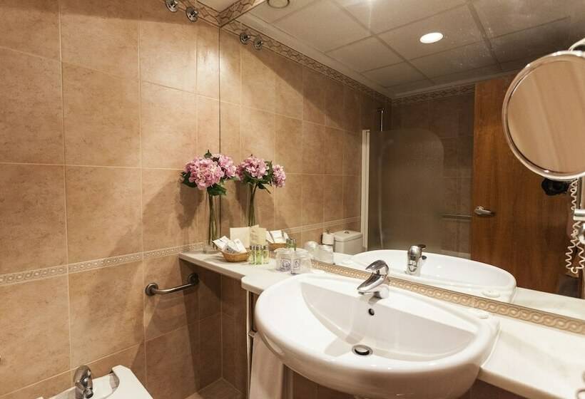 Quarto Estandar, Hospedium Hotel Los Lanceros