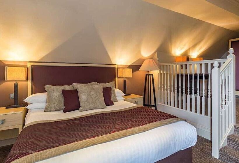 Классический Номер, Nutfield Priory Hotel & Spa