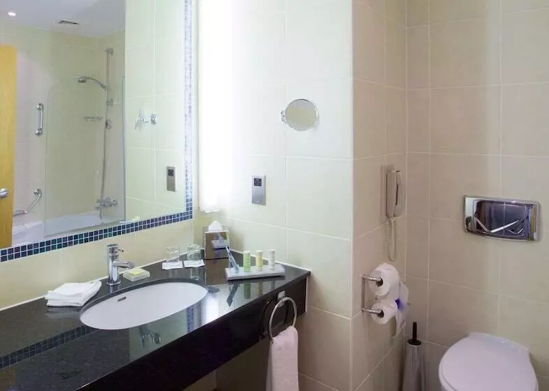 اتاق خانوادگی, Voco Belfast, An Ihg