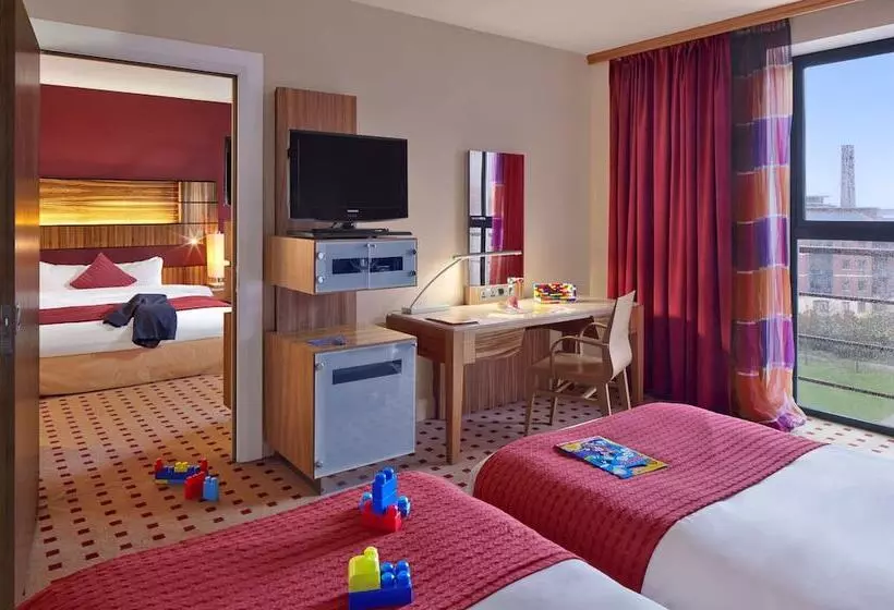 اتاق خانوادگی, Voco Belfast, An Ihg