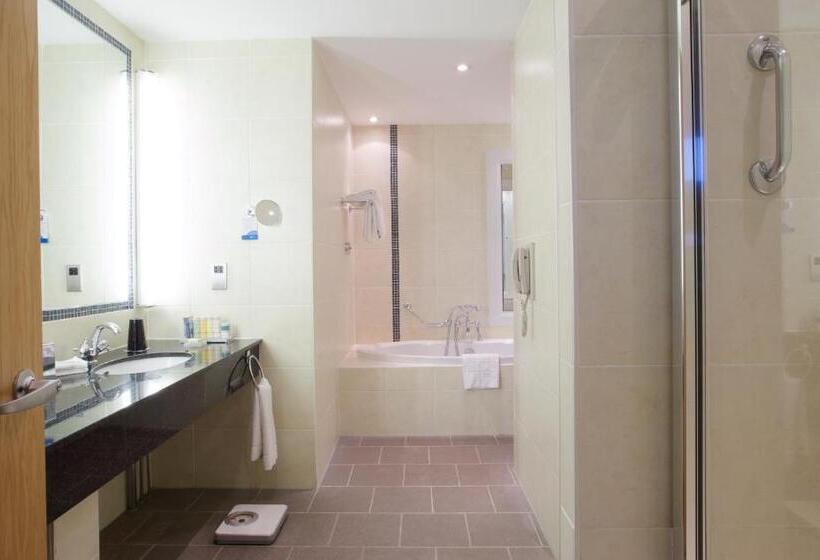 Полулюкс, Voco Belfast, An Ihg