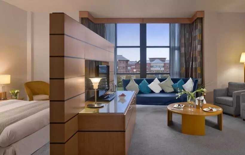 سوییت جونیور, Voco Belfast, An Ihg