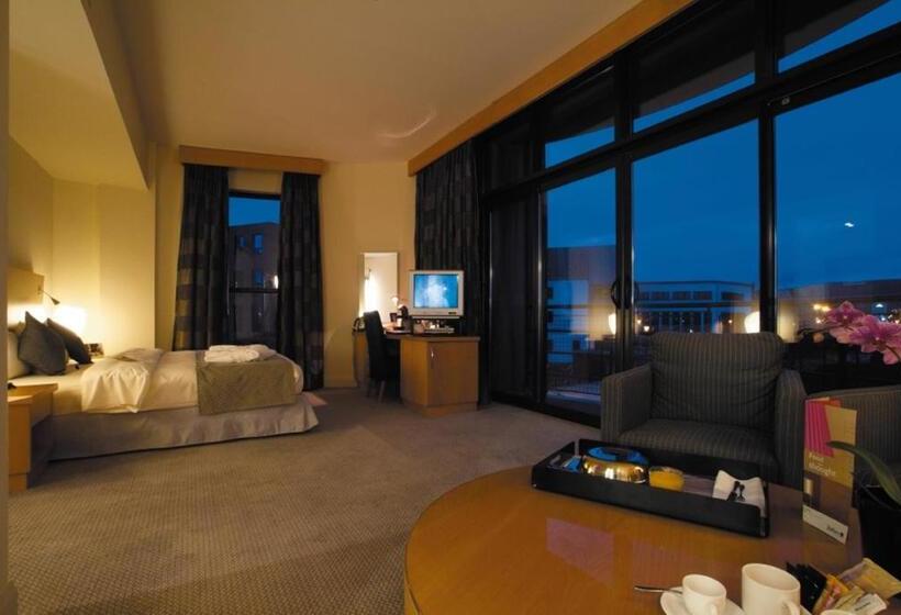 주니어 스위트 발코니, Voco Belfast, An Ihg