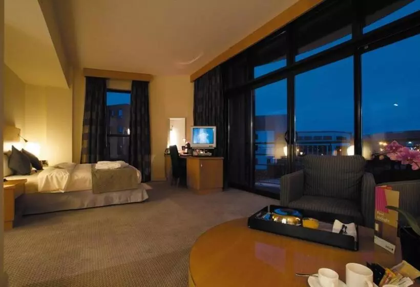 سوییت جونیور با بالکن, Voco Belfast, An Ihg