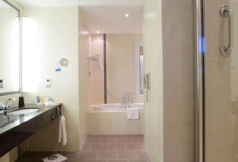 주니어 스위트, Voco Belfast, An Ihg