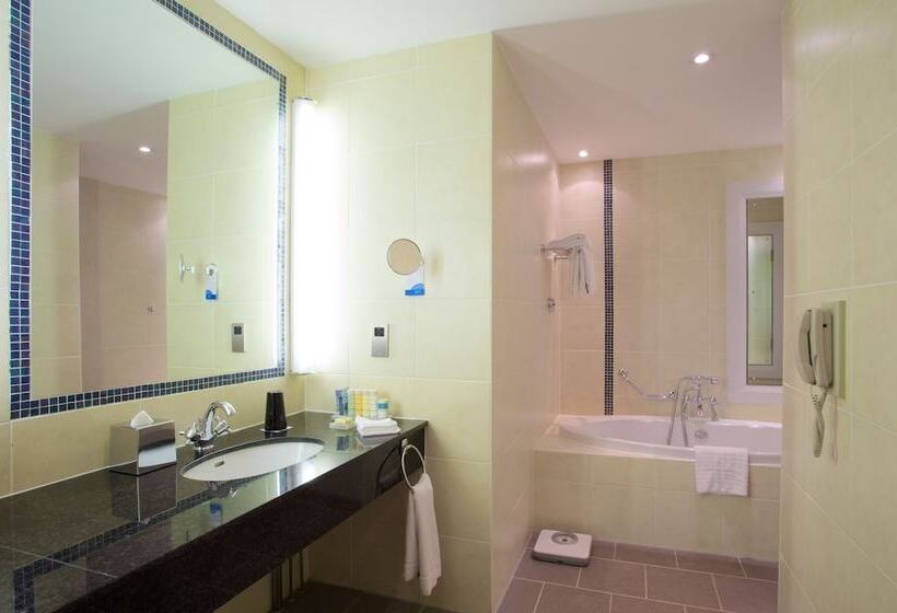 Полулюкс, Voco Belfast, An Ihg