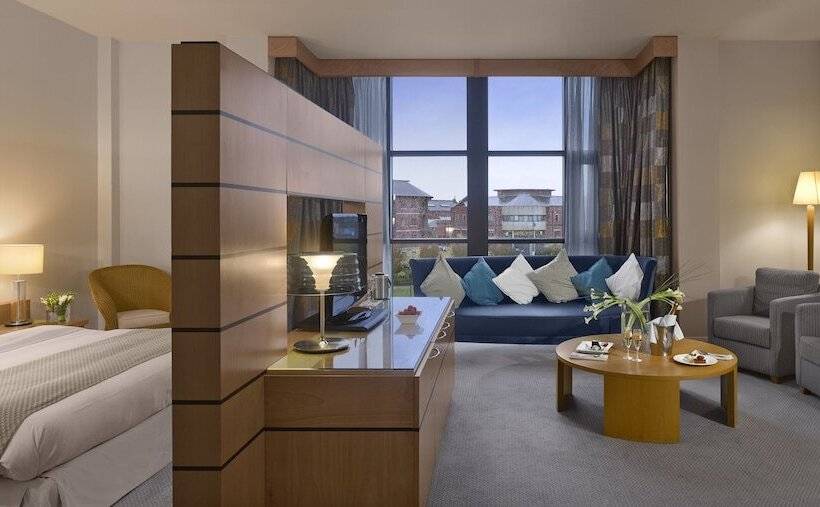Полулюкс, Voco Belfast, An Ihg