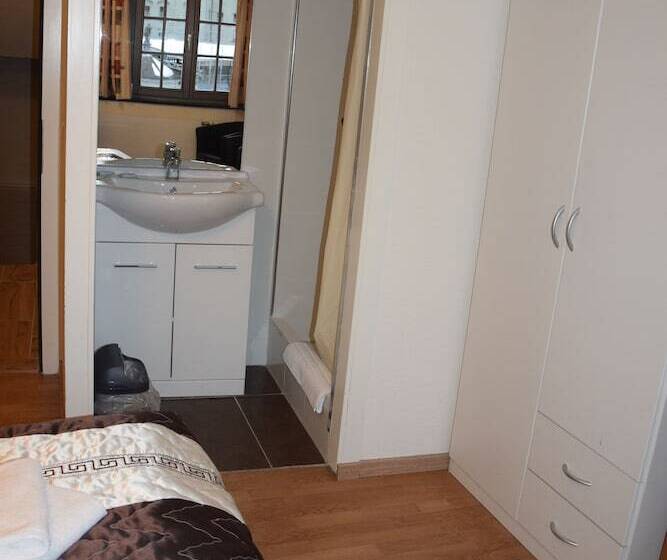 スタンダードルーム, Sonne