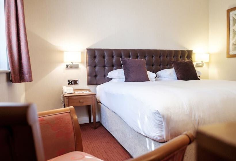 スタンダードルーム, The Red Lion