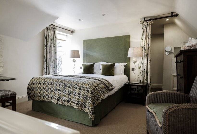 غرفة قياسية, The Swan