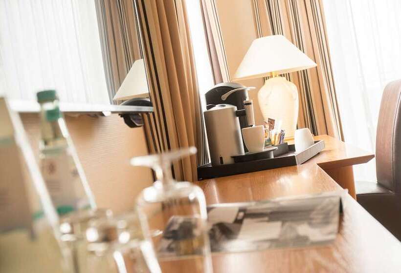 جناح, Philero Hotel Köln