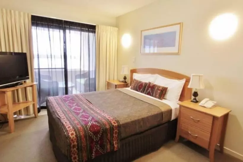 آپارتمان 3 خوابه, Riverside Holiday Apartments