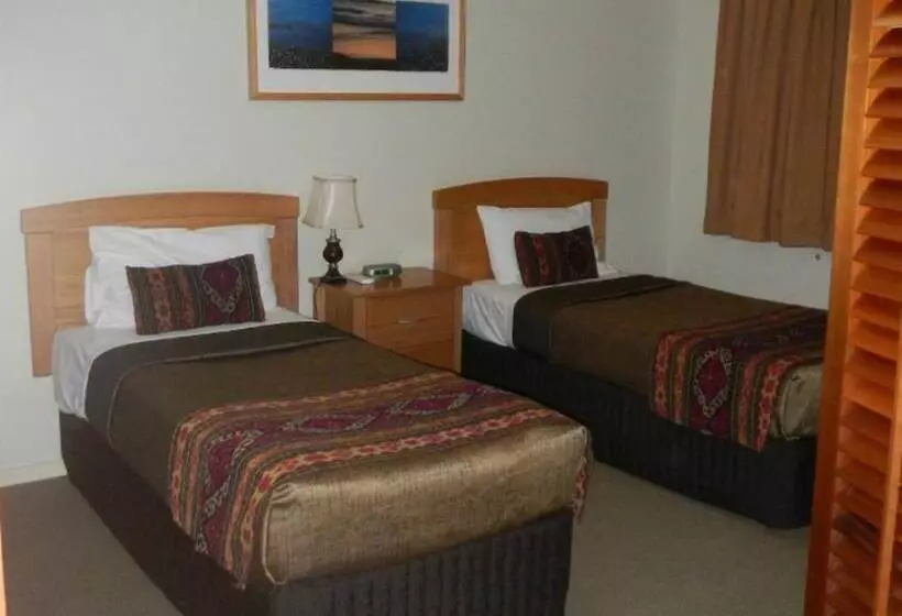 آپارتمان 3 خوابه, Riverside Holiday Apartments