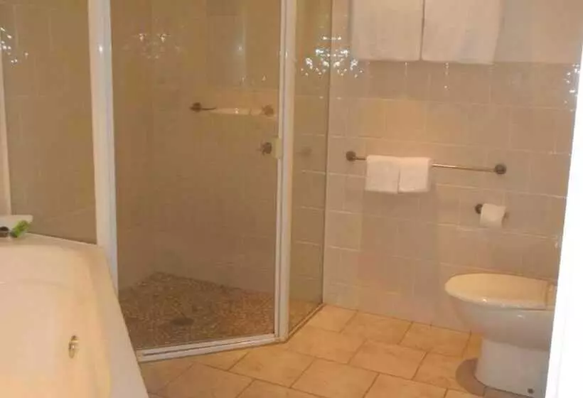 آپارتمان 3 خوابه, Riverside Holiday Apartments