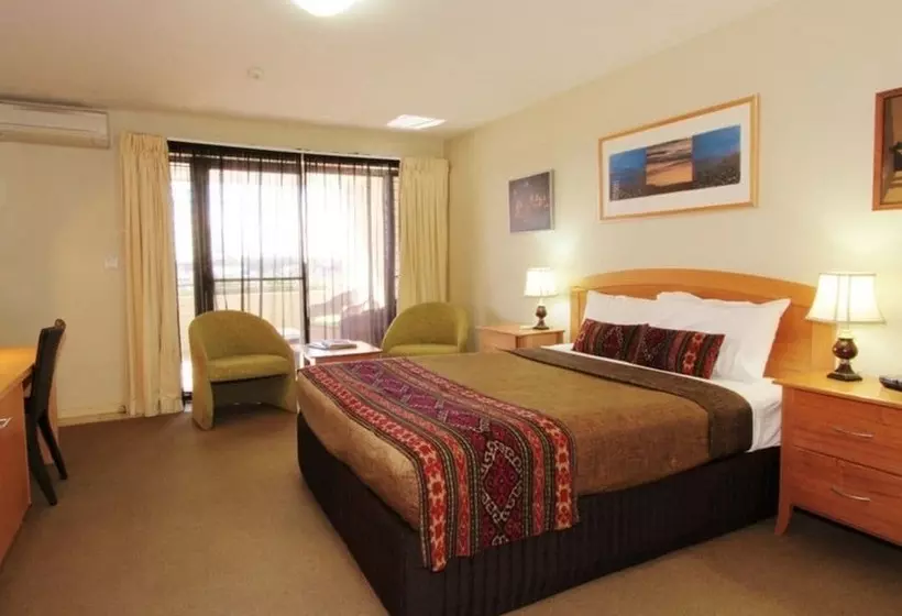 اتاق لوکس, Riverside Holiday Apartments