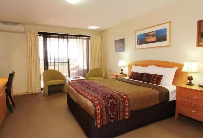 اتاق استاندارد, Riverside Holiday Apartments